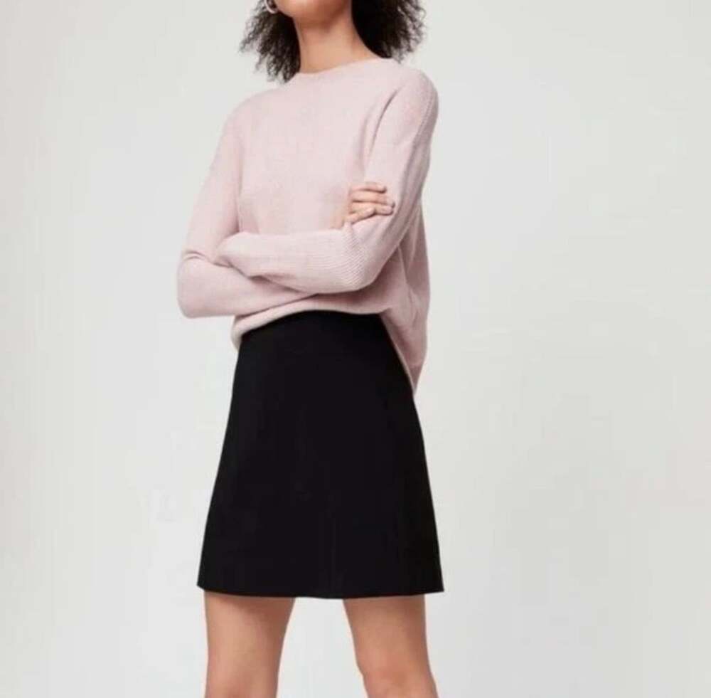 Perfect Fall Suede Aritzia Babaton Black Suede Hopper Skirt Size 0